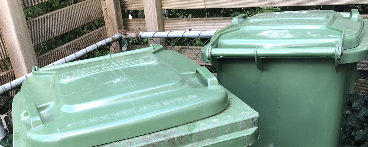 Wöchentliche Leerung der Kompost-Tonne